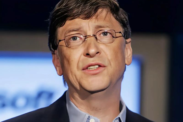 美国首准，微软向阿联酋出口AI芯片，79亿投资背后的地缘棋