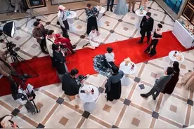 “剧本火了就翻来覆去拍”！野蛮生长的微短剧，你了解多少？图片