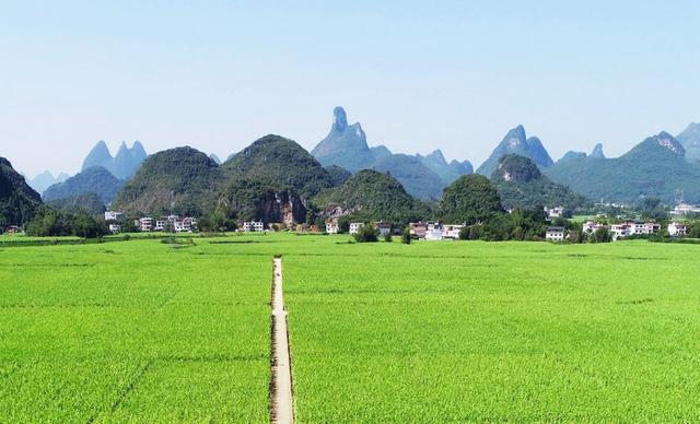 千姿百态、独具魅力！桂林那些形象各异的天然景观→