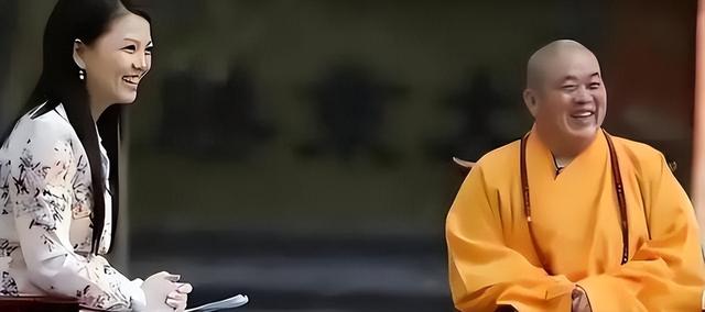 释永信被抓30天，李湘终于坦白两人关系，亲吻照的真相终于大白