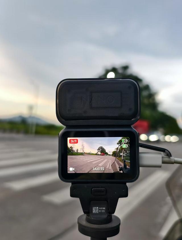 1998元起！DJI Osmo Nano深度评测：无感拍摄体验绝了