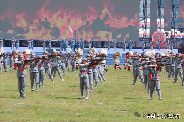 【相约九色甘南香巴拉】组图|跨越时光的羚城之约：祝福与未来的双向奔赴