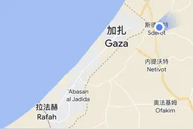 在以务工华人：钱还没赚到，多人没回国打算，望冲突尽快过去图片