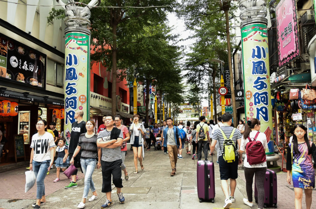 周锡玮：我去了西安，这个偏僻西部城市惊呆我，台湾有什么可骄傲