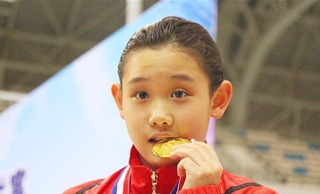 官宣退役后，张家齐选择了这条路