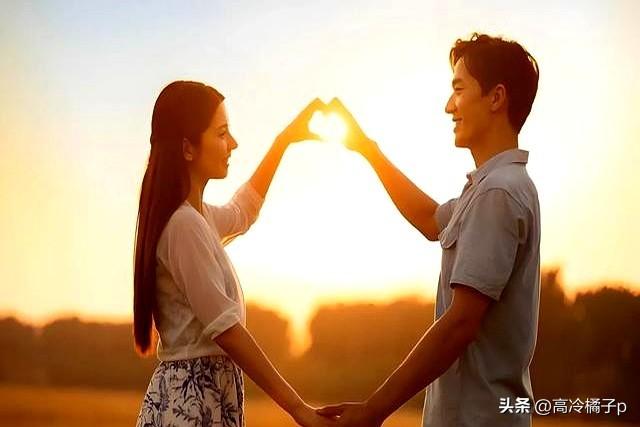 两性交往，要想刺激女人的荷尔蒙，只需记住这六点绝对让她上头
