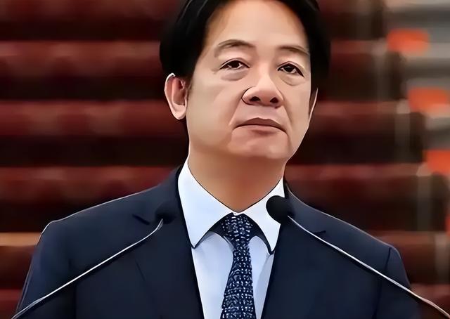 特朗普对赖清德下“命令”，大陆四字预言结局？国防部已发声
