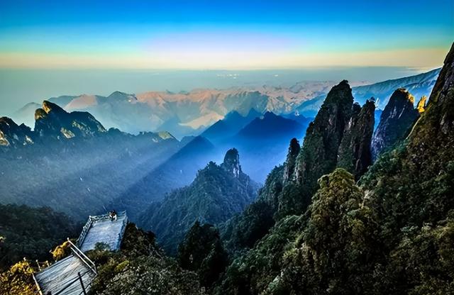 最适合穷游的5个地方，月薪3000也能玩出高级感，第一就心动了！