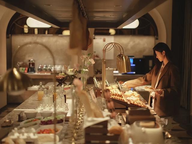 华住会的这家酒店，比法国酒店还法国