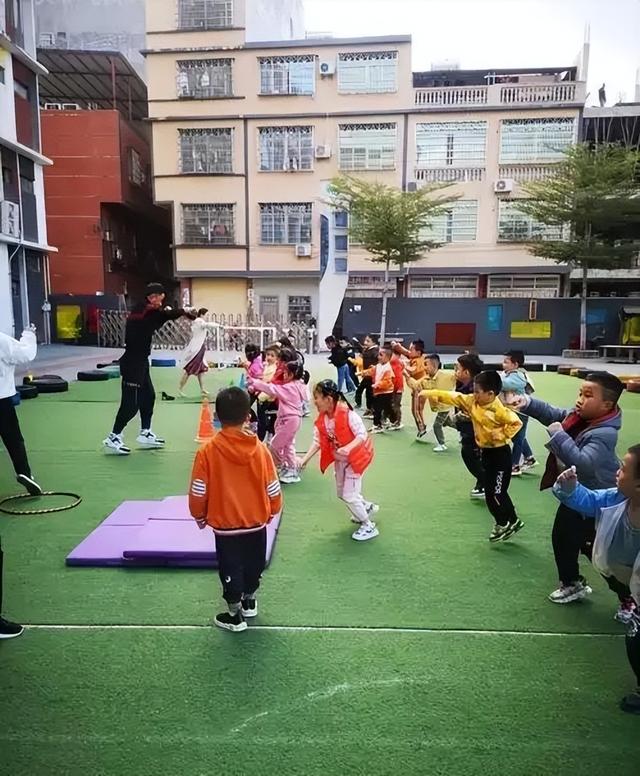 民办幼儿园突然被挤爆了，不是因为环境多好，而是因为这个？
