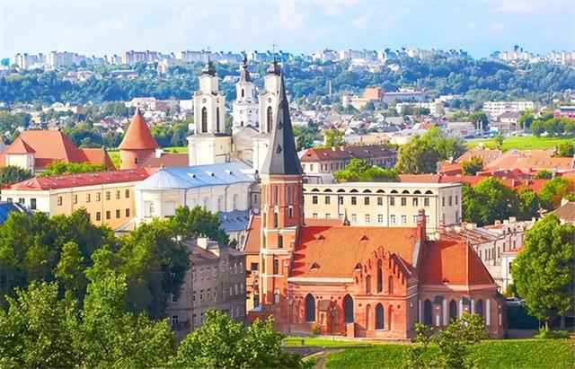 亡国灭种，断子绝孙？欧洲“反华先锋”立陶宛，正在从地图上消失