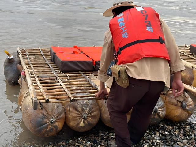 冬赴沙波头：风吟沙语间的心灵归程