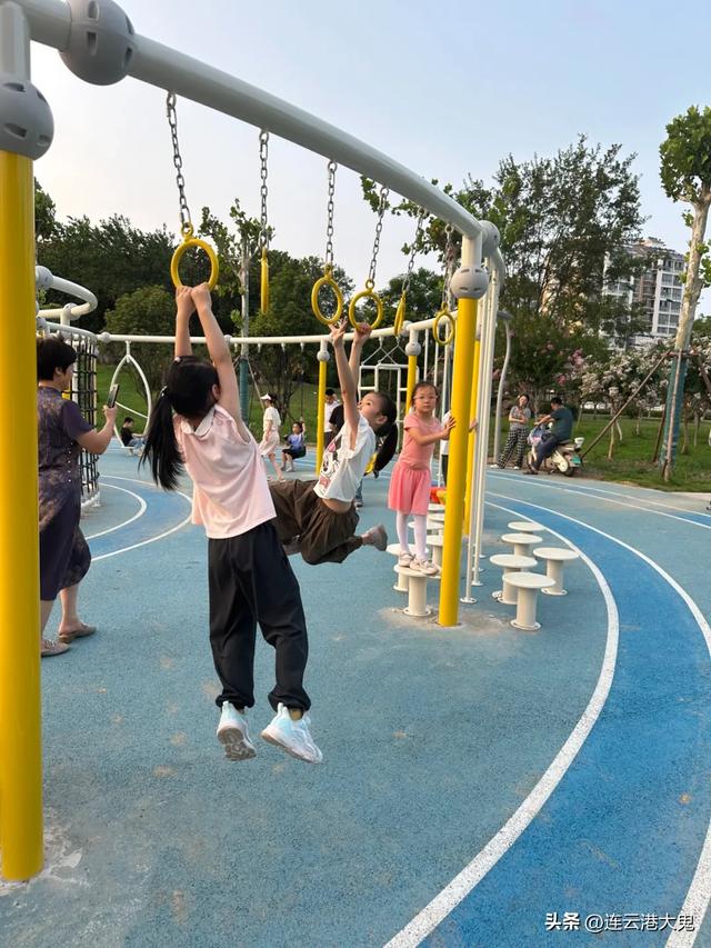 赣榆青龙河公园提档升级，市民休闲娱乐好去处
