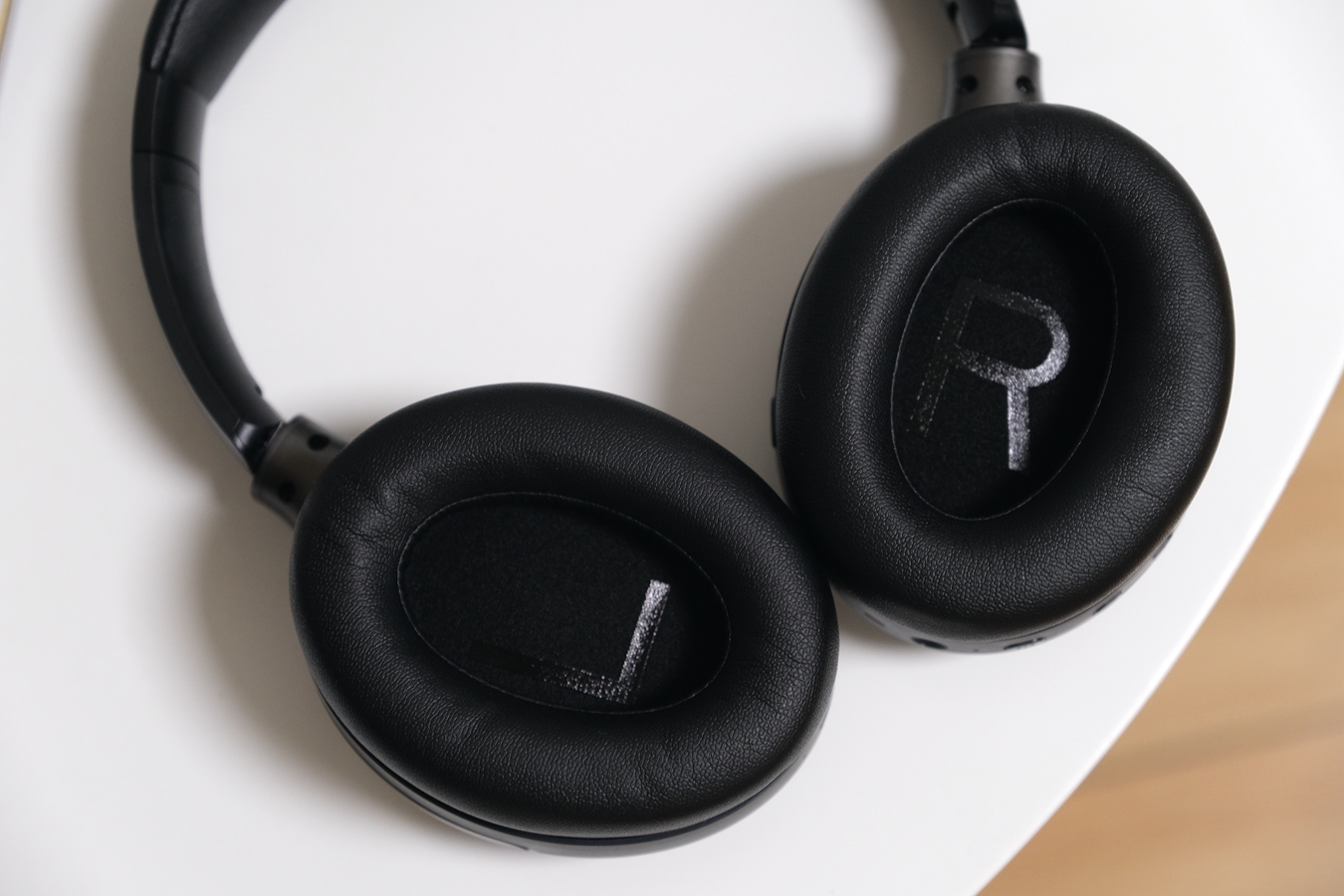 “声”临其境,诚意之作,浅谈创新ZEN HYBRID SXFI无线头戴式耳机