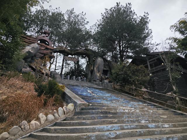 云和湖和龙泉剑
