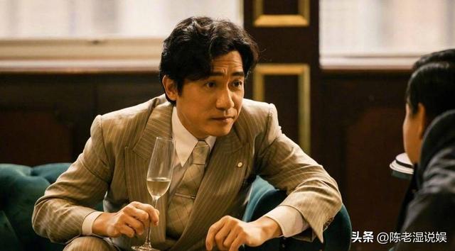 钱再多也没用！63岁在日本养老的梁朝伟，应了张国荣当年的评价