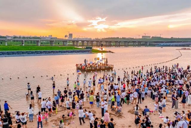 75分钟/4轮烟花&10000人大合唱？求地址！