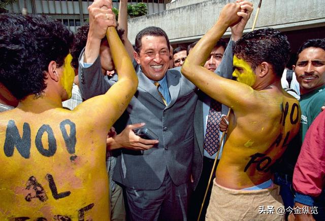 美军航母压境：表面反毒实则剑指拉美左翼	，特朗普背后另有"高人"