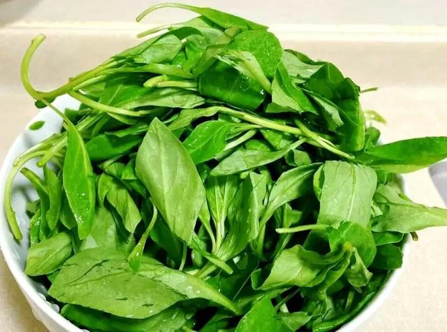 冬至吃饺子，白菜韭菜靠边站	，此菜最鲜美，对眼睛好，给孩子做！