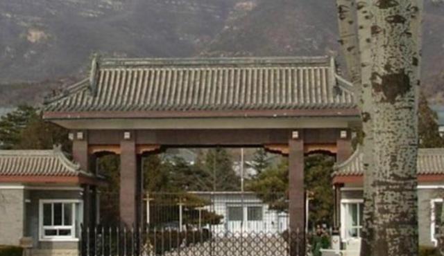 1972年，毛泽东收到一封群众来信，得知秦城监狱关押了一批老干部