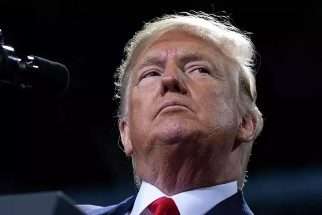 不许中国一家独大，特朗普联合8国在白宫签字，要废中国王牌