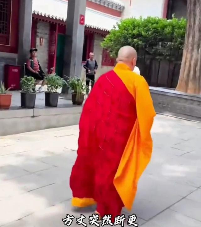释永信被抓细节：限制出境后就萎靡不振，被抓时很平静说了4个字
