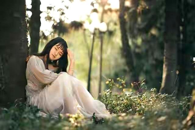 女人敢开口向你要这样东西，就是生理性喜欢