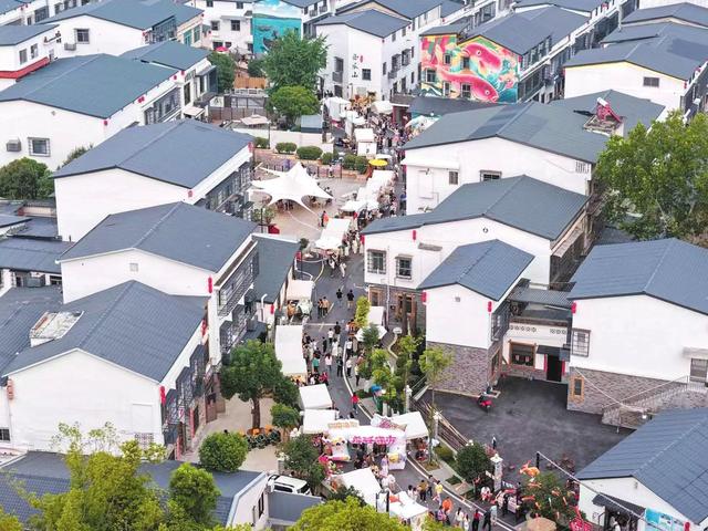昔日城市伤疤 今朝旅游胜地——洞庭渔歌小镇蝶变记