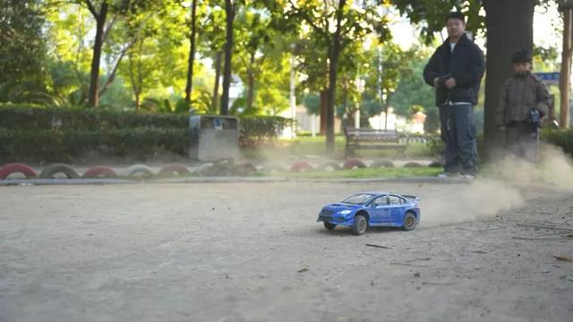 硚口区“就地取材”激活小微空间 育苗基地变身“森系”游园 市中心就能畅快体验：森林溯溪 + 露营 + RC越野