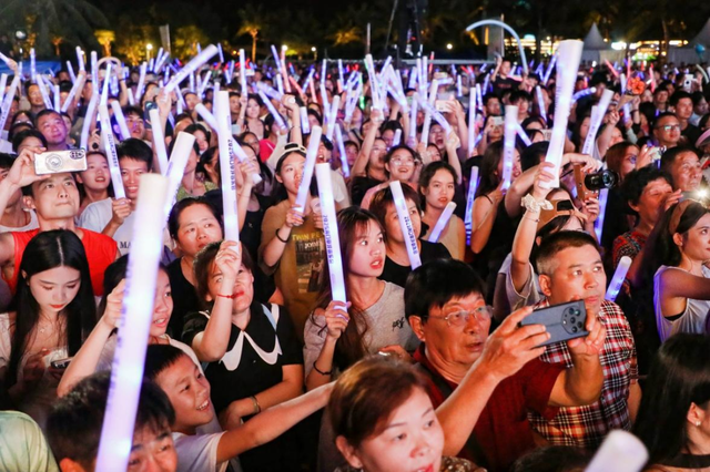 2025海口艺术周之“夸下海口”草坪音乐会全攻略，免票嗨玩8天