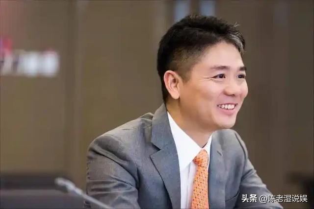 夫妻本是同林鸟，但这一次，奶茶妹也“救不了 放飞自我”的刘强东