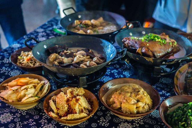 想玩点不一样，这个冬天，让我们去湘西过大年！