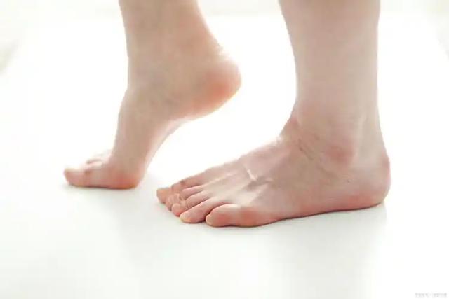 今日立冬,再忙也要记得:3不洗,2不吃,4不穿,3不碰,安康入冬