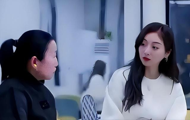 “买英国精子生3娃”的山东女人，8年后现状曝光！如今她后悔不？