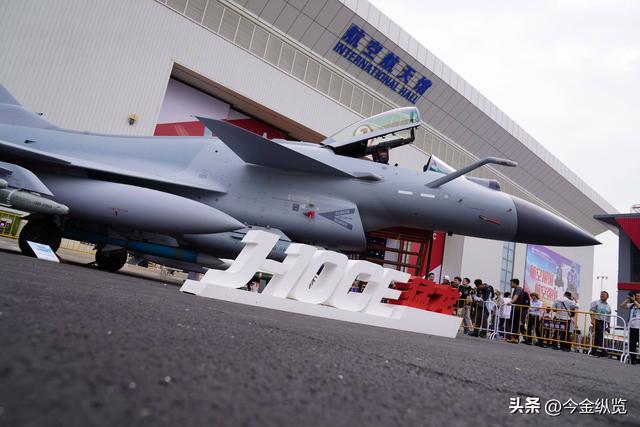 30年俄罗斯老弹R73，为何2025中国战机还在用？乌克兰战场给答案