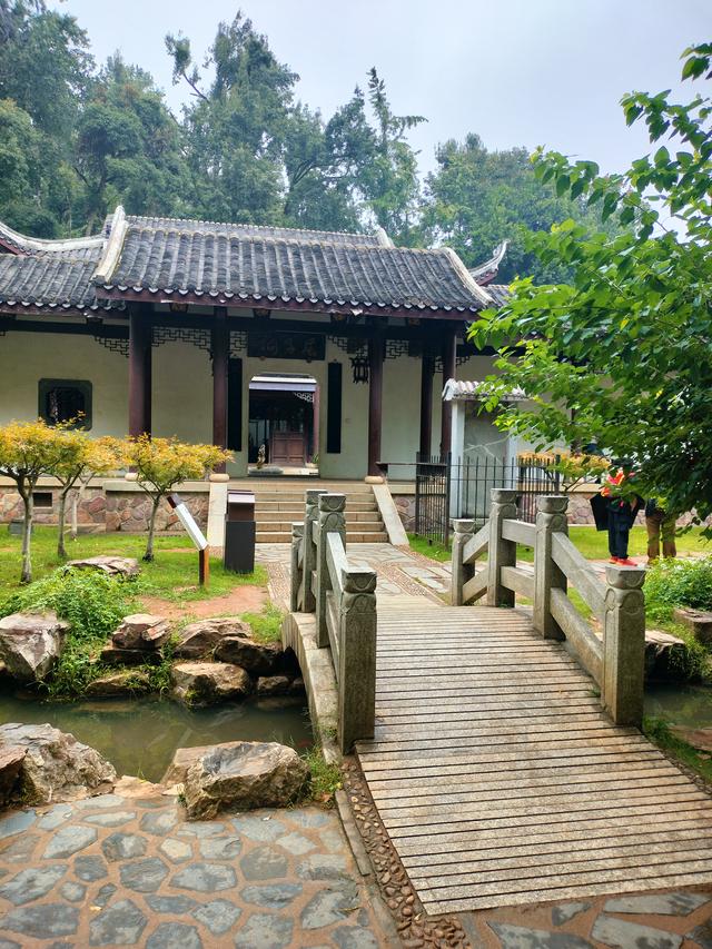湘粤赣之旅（九）：长沙橘子洲·爱晚亭记