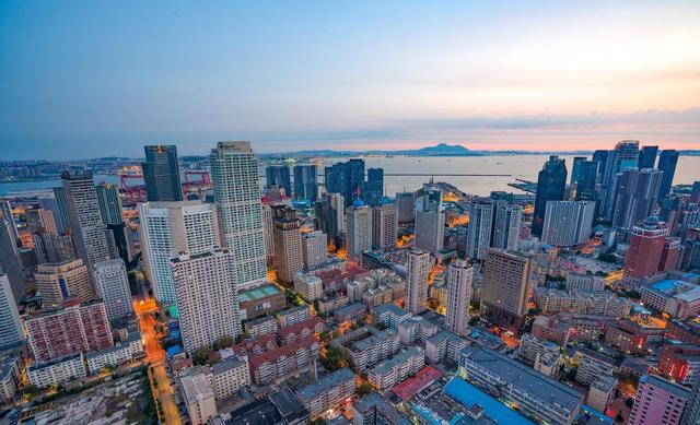 旅顺街头遇俄式老房，一句'百年沧桑'让我顿悟辽东半岛的海与历史