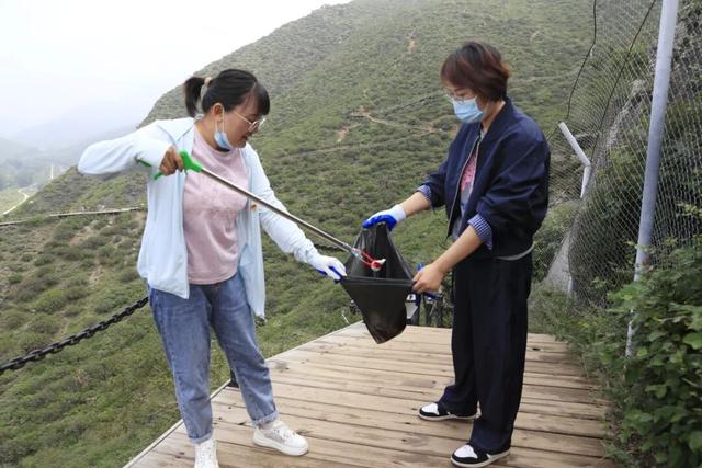 追寻红色足迹 凝聚奋进力量——回民区人民检察院前往大青山红色文化公园开展主题党日活动