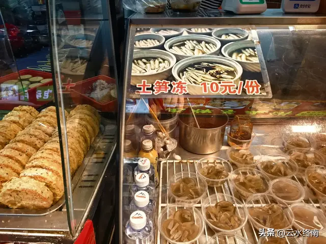 太爽了：7平方公里老城有8处世界遗产，都是免费！半城烟火半城仙