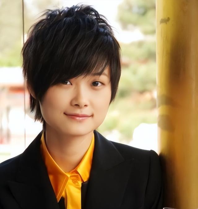 嫁法国老头真相大白5个月后，41岁李宇春近况曝出，一点也不意外