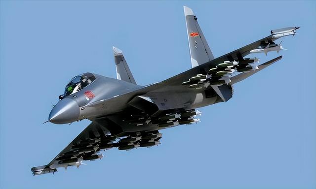 攻不了也守不住！中国空军在西藏上空，被印度空军足足欺负了40年