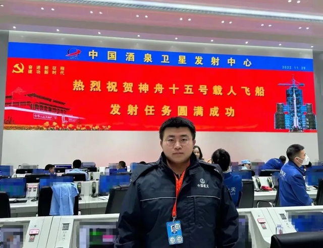 祝贺神舟二十一号发射成功！西工大一路助航！