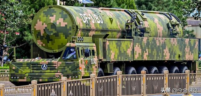 美军报告罕见瘦身又失聪：中国核武器	、高超音速导弹，一个不敢提