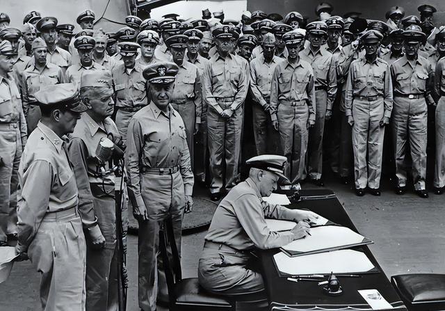 高市仍不死心！中方发出最后警告，中日爆发战争的可能性有多高？