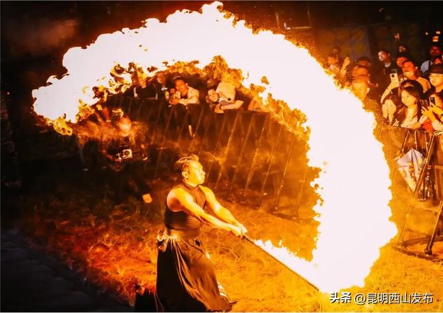 声影跃动在西岸｜这个国庆西山除了玩“火”，还有超燃音乐会