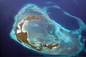 黄岩岛已露出大片陆地，一旦吹填可容纳20万人，如今正是最佳时机图片