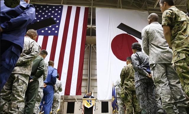 特朗普准备开战，不想拿和平奖了？日本逮捕美国士兵，马克龙改口