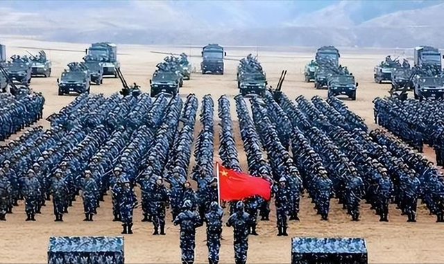 距台不足9公里！解放军堵门式军演，台独武器成摆设，结局已注定