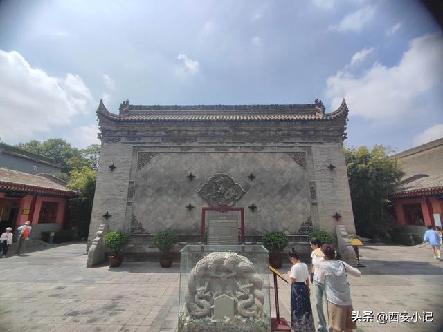 西安最值得一去的寺庙，不花钱却上香祈福全有，康熙乾隆亲笔题字