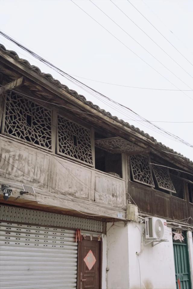 成都向西，拜访邛崃最“慢”的古镇，把千年时光泡进茶里